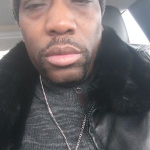 Meet your Posher, Larry